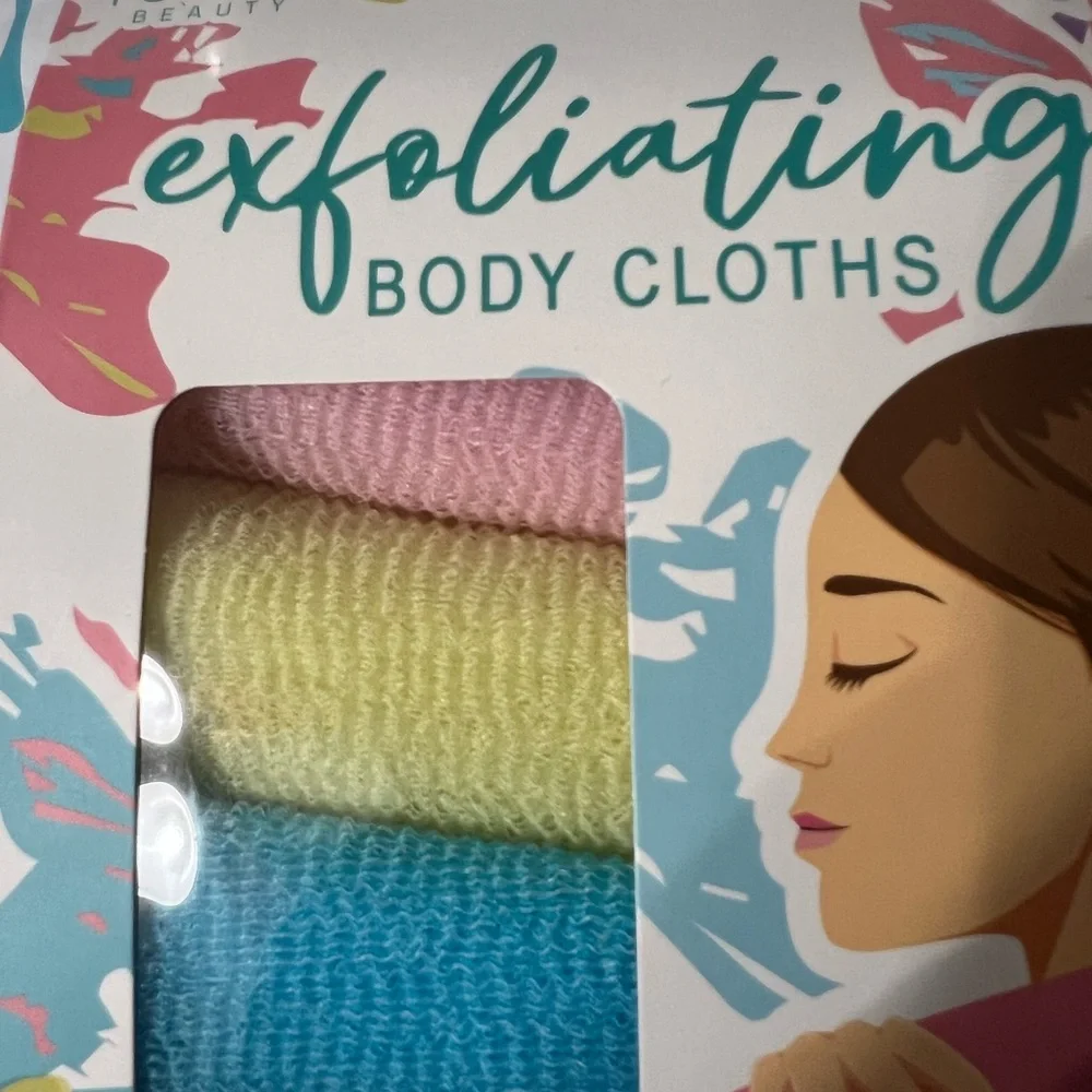 3 Packaged Exfoliating Reusable Body Cloths, NWT